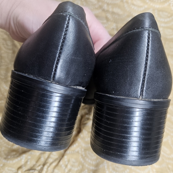 Y2K 90s Croft & Barrow Chantal Black Leather Block Heel Loafers size 6.5M Pumps - Picture 3 of 16